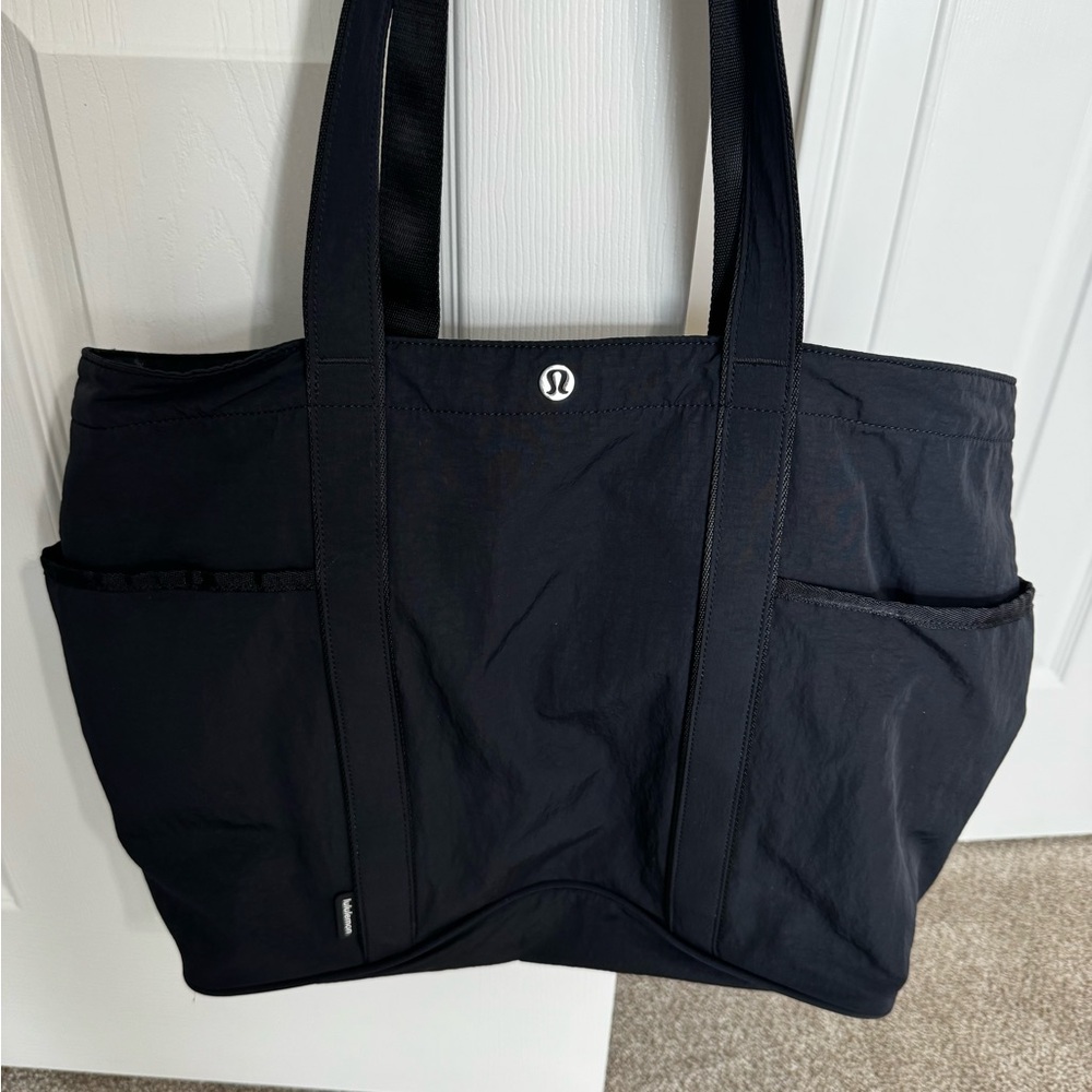 lululemon athletica Black Bag